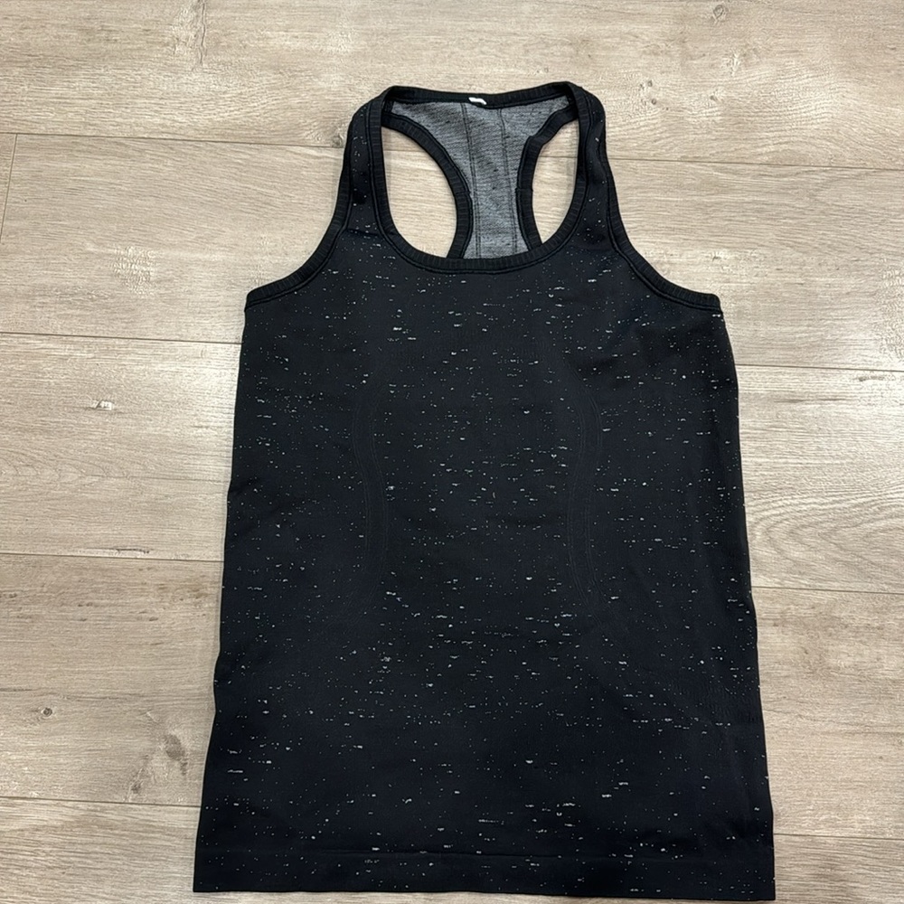 Lululemon Tank - Picture 2 of 3
